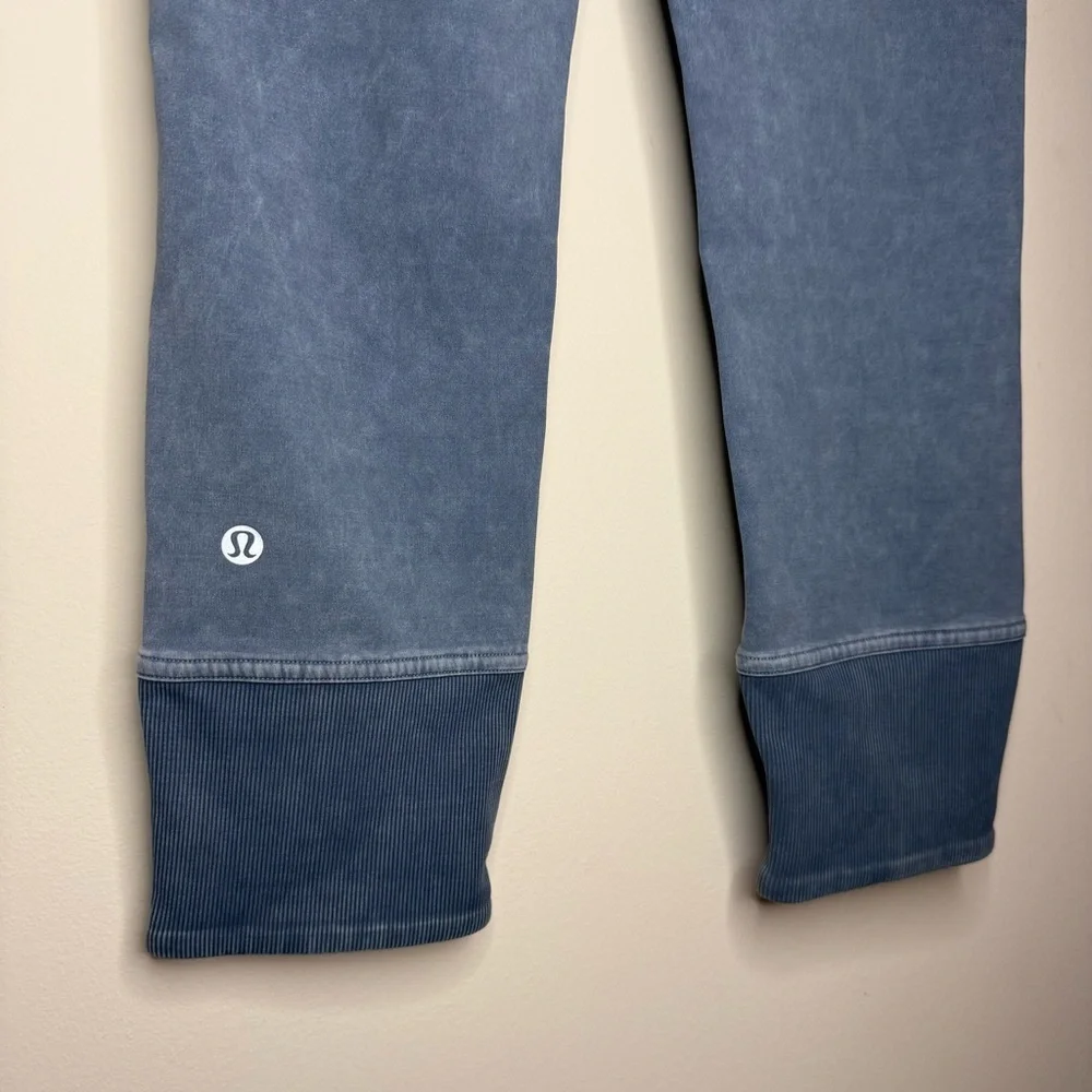 LULULEMON Wunder Under Ribbed 23” Crop Workout Leggings in Washed Moon Blue